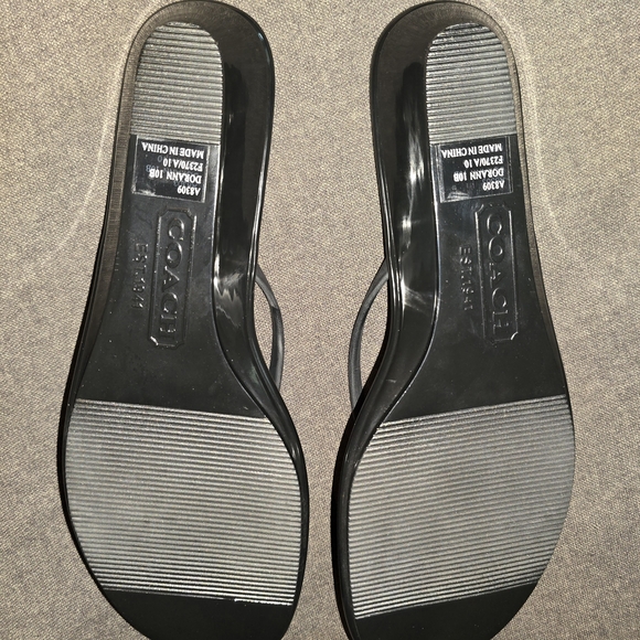 Coach Signature Wedge Flip Flop Jelly Sandals Size 10 - Picture 3 of 4
